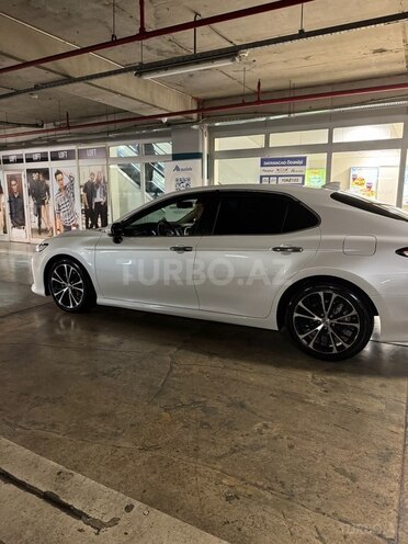 Toyota Camry 2018, 110,000 km - 2.5 л - Bakı