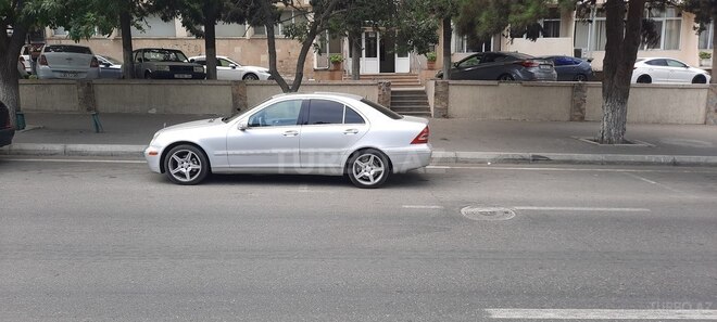 Mercedes C 240 2001, 311,000 km - 2.6 l - Bakı