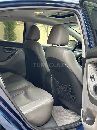 Hyundai Elantra 2013, 147,000 km - 1.8 l - Bakı