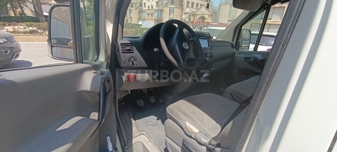 Volkswagen Crafter 2010, 270,000 km - 2.5 l - Xırdalan