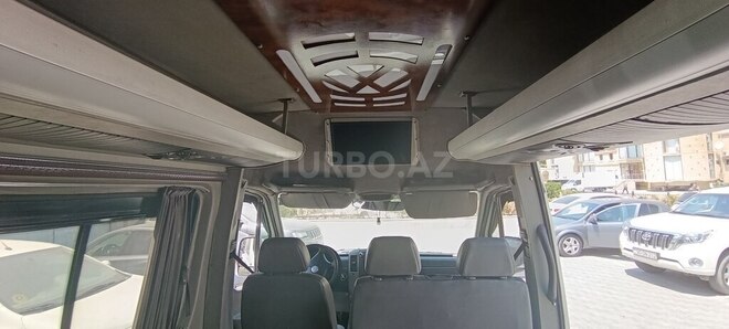 Volkswagen Crafter 2010, 270,000 km - 2.5 l - Xırdalan