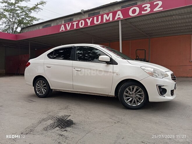 Mitsubishi Attrage 2015, 169,000 km - 1.2 l - Gəncə