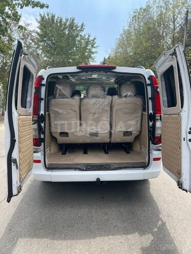 Mercedes Vito 115 2009, 261,423 km - 2.2 l - Bakı
