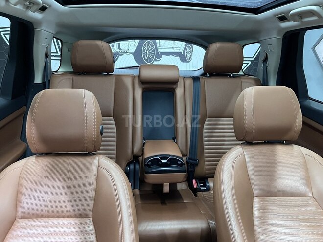 Land Rover Discovery Sport 2016, 173,000 km - 2.0 l - Bakı