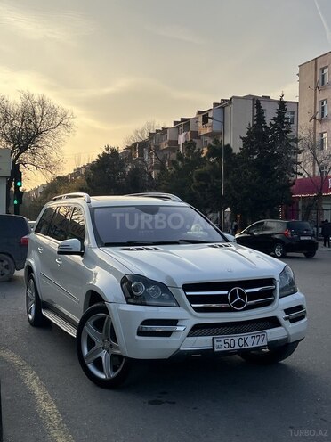 Mercedes GL 500 4MATIC 2010, 250,000 km - 5.5 l - Sumqayıt