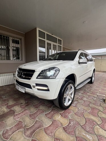 Mercedes GL 500 4MATIC 2010, 250,000 km - 5.5 l - Sumqayıt