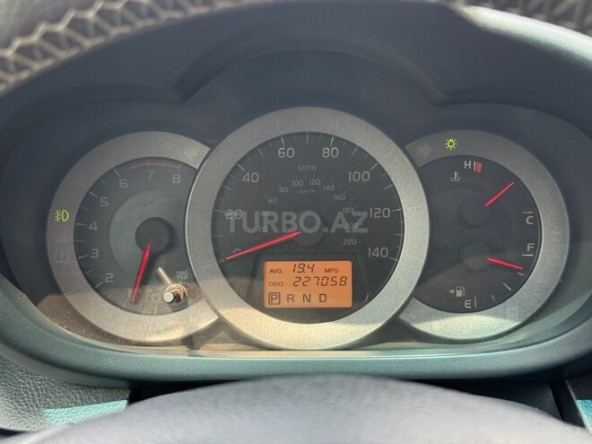 Toyota RAV4 2009, 227,000 km - 2.5 л - Bakı