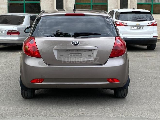 Kia Ceed 2009, 250,000 km - 1.4 л - Gəncə