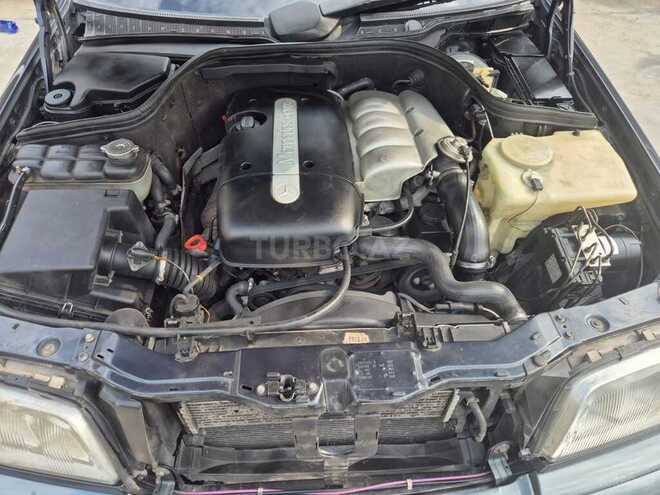 Mercedes C 220 d 1999, 382,000 km - 2.2 л - Ucar