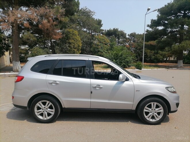 Hyundai Santa Fe 2011, 286,853 km - 2.0 l - Bakı