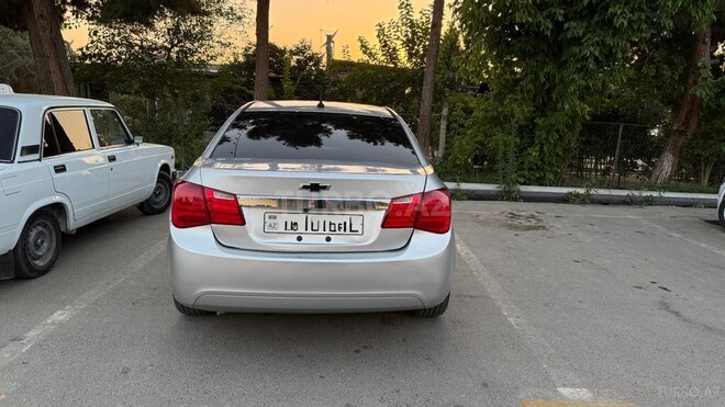 Chevrolet Cruze 2013, 315,000 km - 1.4 l - Şirvan