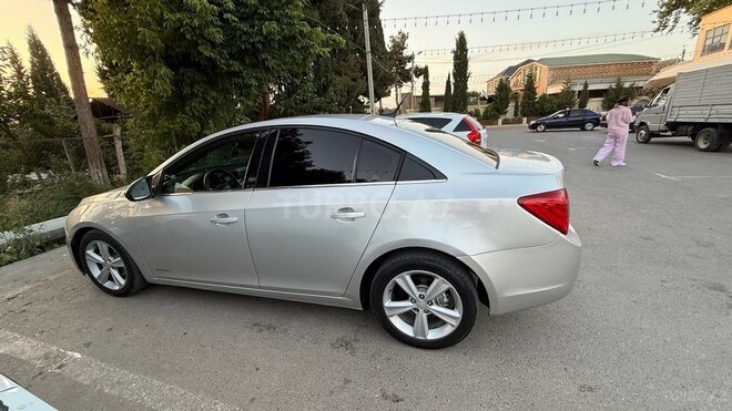 Chevrolet Cruze 2013, 315,000 km - 1.4 l - Şirvan