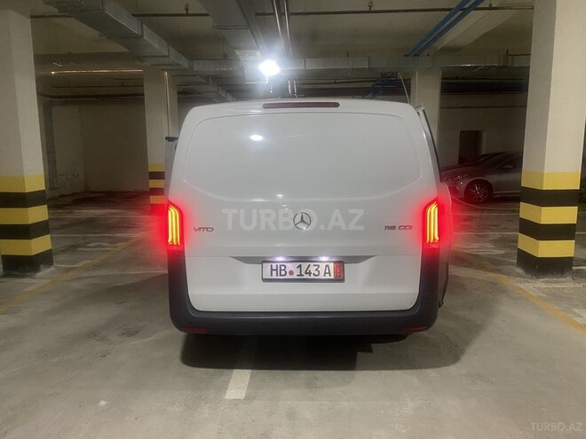 Mercedes Vito 2017, 200,000 km - 2.2 l - Bakı