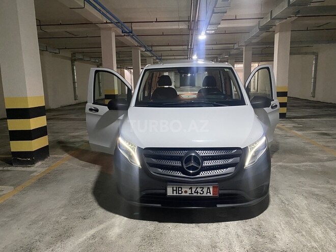 Mercedes Vito 2017, 200,000 km - 2.2 l - Bakı