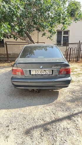 BMW 528 1998, 380,000 km - 2.8 l - Sumqayıt