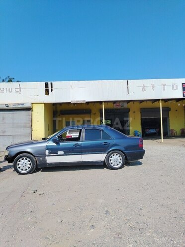 Mercedes C 220 d 1998, 300,000 km - 2.2 л - Xudat