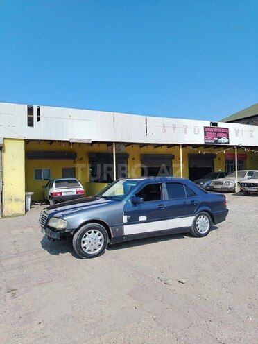 Mercedes C 220 d 1998, 300,000 km - 2.2 л - Xudat