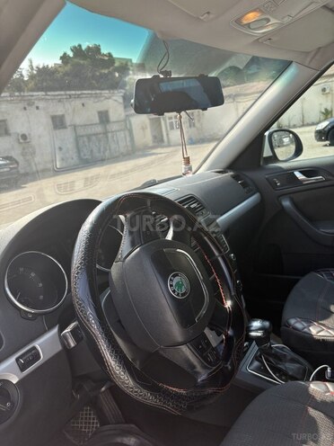 Skoda Yeti 2010, 210,000 km - 1.2 l - Bakı