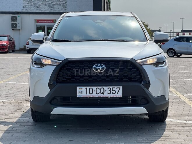 Toyota Corolla Cross 2025, 8,000 km - 2.0 л - Bakı