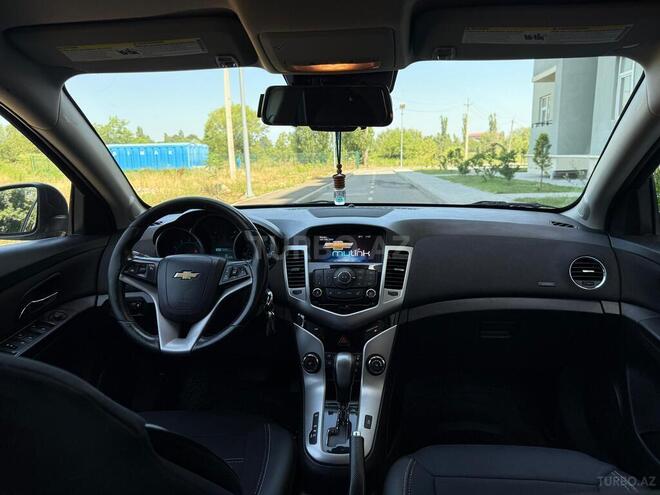 Chevrolet Cruze-3