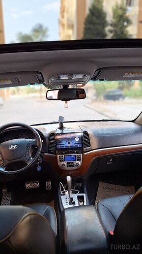 Hyundai Santa Fe-10