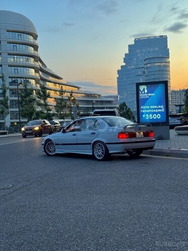 BMW 328 1995, 300,000 km - 2.8 l - Bakı