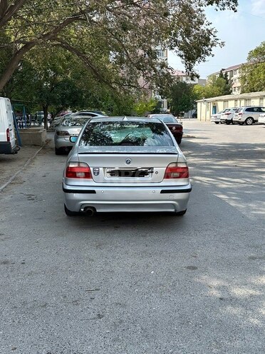 BMW 525 2003, 383,400 km - 2.5 l - Sumqayıt