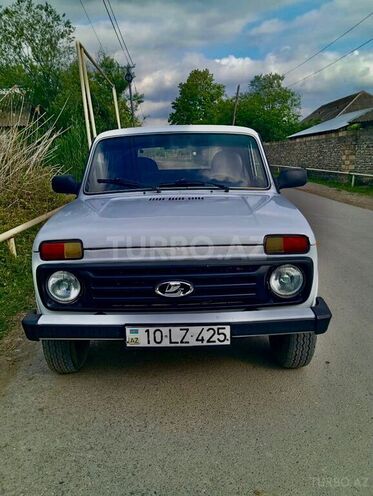 LADA (VAZ) Niva 1996, 200,000 km - 1.7 l - Ağdaş