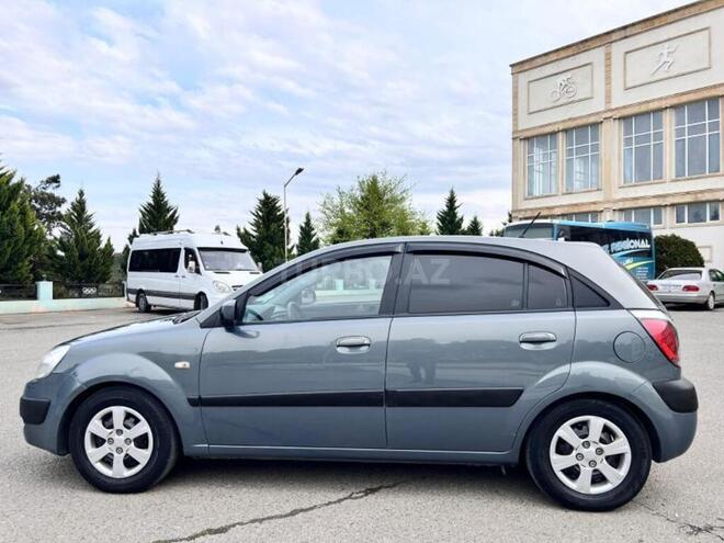 Kia Rio 2006, 216,000 km - 1.4 l - Naxçıvan