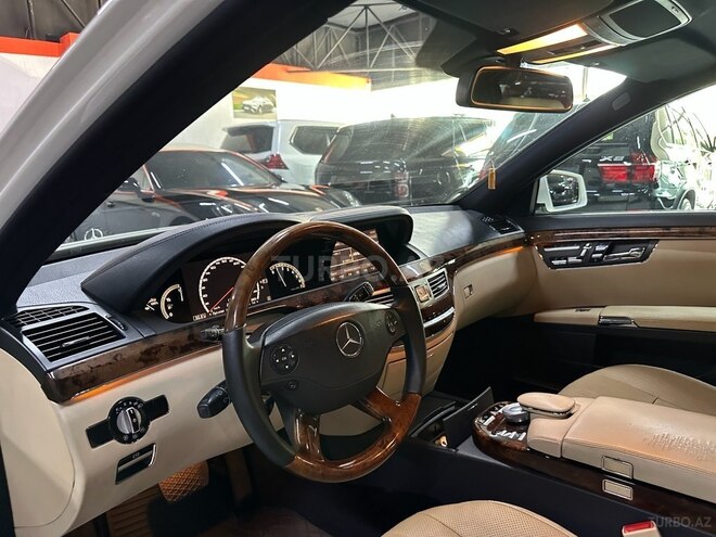 Mercedes S 350 2008, 284,200 km - 3.5 л - Bakı