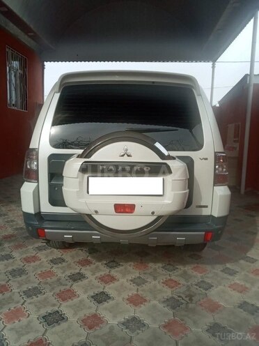 Mitsubishi Pajero 2007, 178,000 km - 3.0 л - Ağstafa