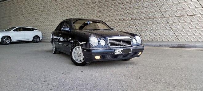 Mercedes E 230 1997, 636,200 km - 2.3 l - Bakı