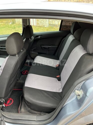 Opel Astra 2005, 252,000 km - 1.4 l - Şəmkir