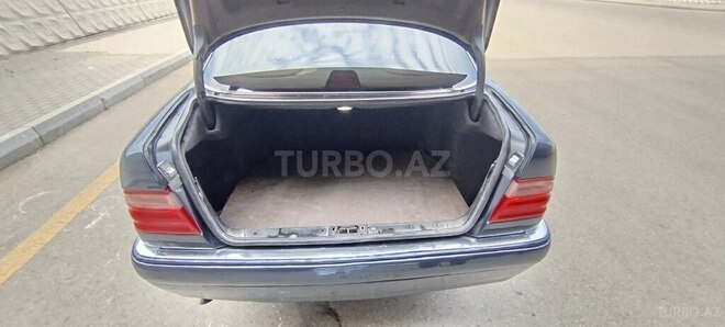 Mercedes E 230 1997, 636,200 km - 2.3 l - Bakı
