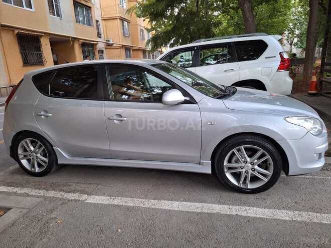 Hyundai i30 2009, 220,000 km - 2.0 l - Bakı