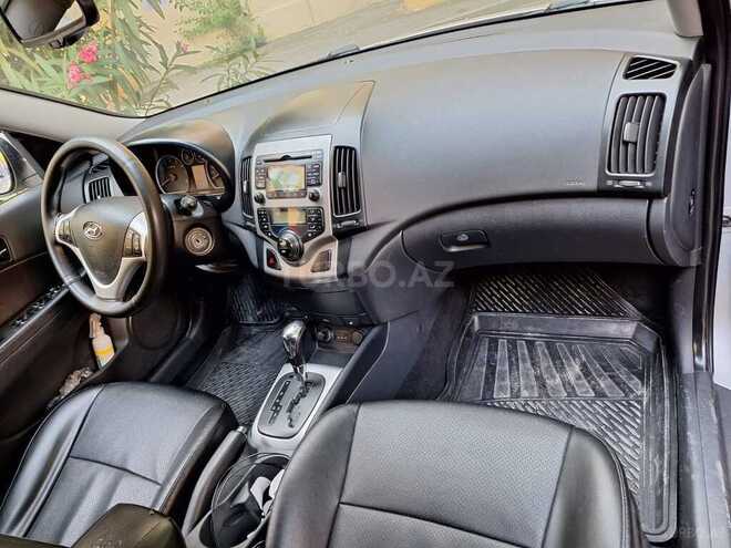 Hyundai i30 2009, 220,000 km - 2.0 l - Bakı