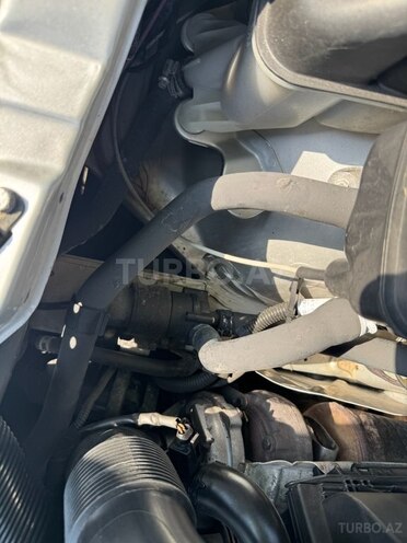 Mercedes E 270 2001, 540,000 km - 2.7 l - Bakı