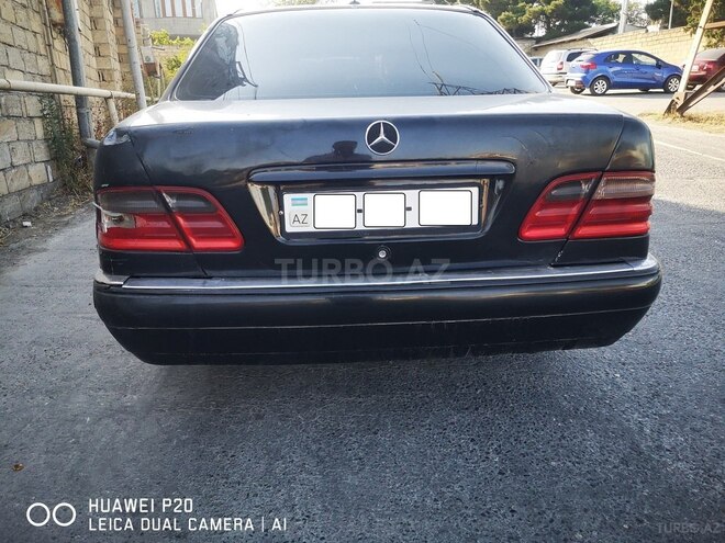 Mercedes E 200 1997, 425,324 km - 2.0 l - Bakı