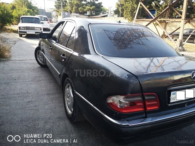 Mercedes E 200 1997, 425,324 km - 2.0 l - Bakı