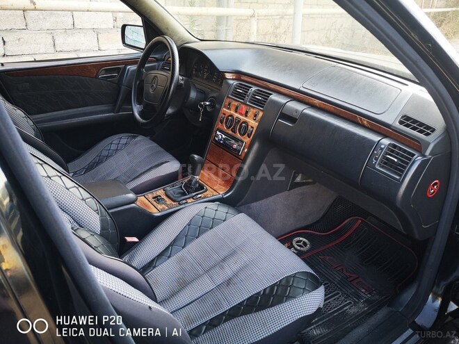 Mercedes E 200 1997, 425,324 km - 2.0 l - Bakı