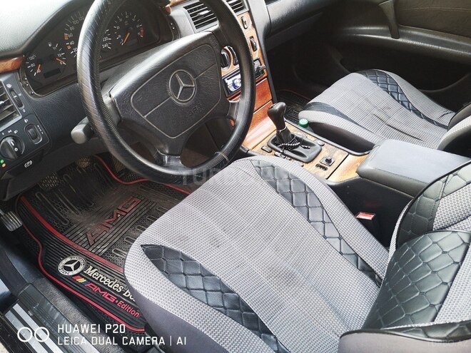 Mercedes E 200 1997, 425,324 km - 2.0 l - Bakı