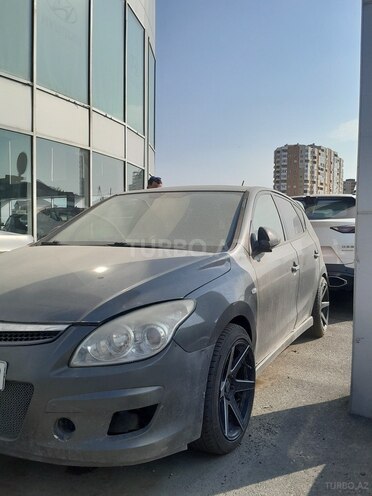 Hyundai i30 2008, 300,000 km - 1.6 l - Bakı