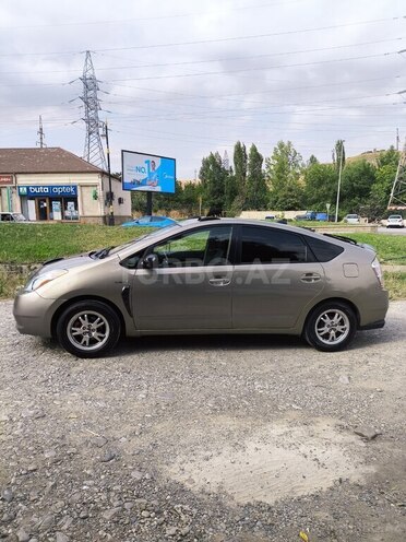 Toyota Prius 2007, 357,274 km - 1.5 l - Şamaxı