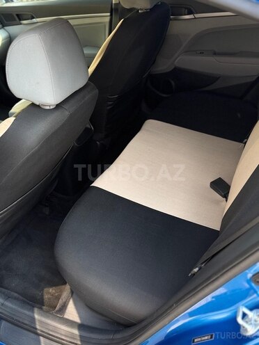 Hyundai Elantra 2016, 135,000 km - 2.0 l - Bakı