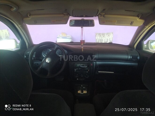 Volkswagen Passat 2002, 268,769 km - 1.8 l - Xaçmaz