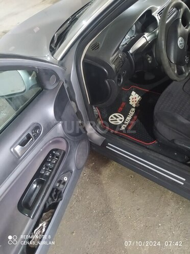Volkswagen Passat 2002, 268,769 km - 1.8 l - Xaçmaz