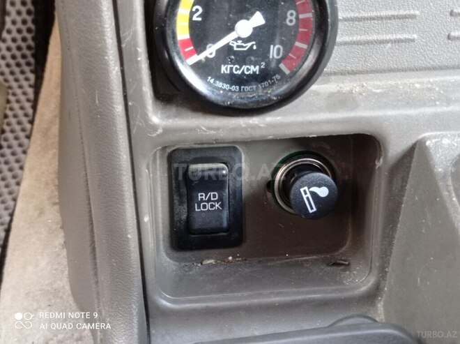 Mitsubishi Pajero 1999, 300,000 km - 2.8 l - Bakı