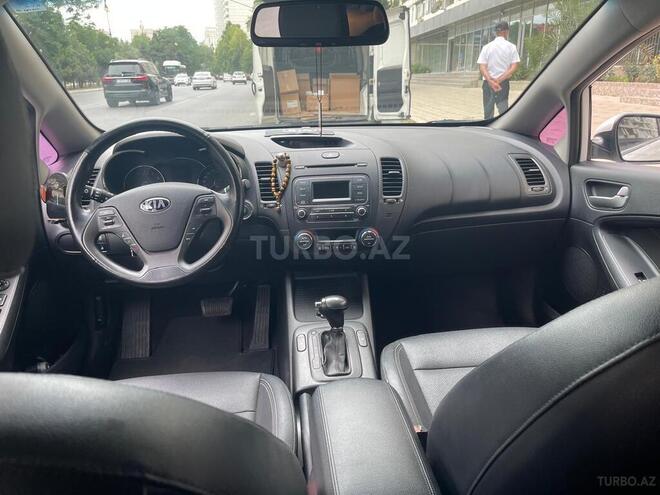 Kia Cerato 2015, 215,700 km - 1.6 l - Bakı