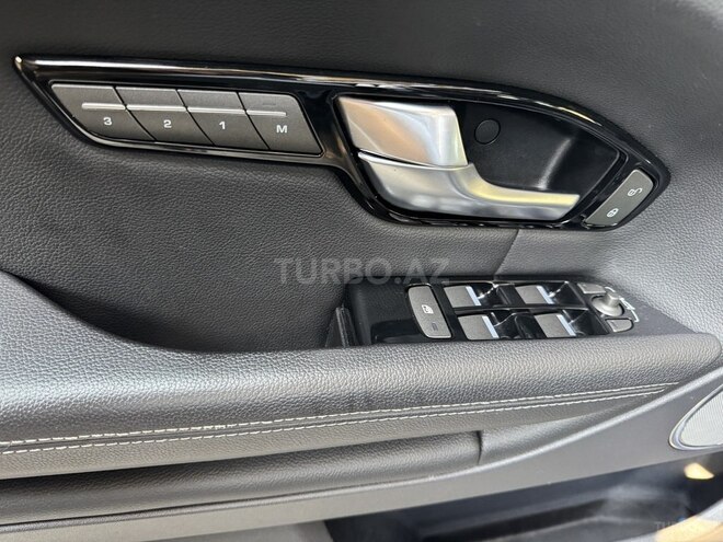 Land Rover RR Evoque 2018, 127,000 km - 2.0 l - Bakı