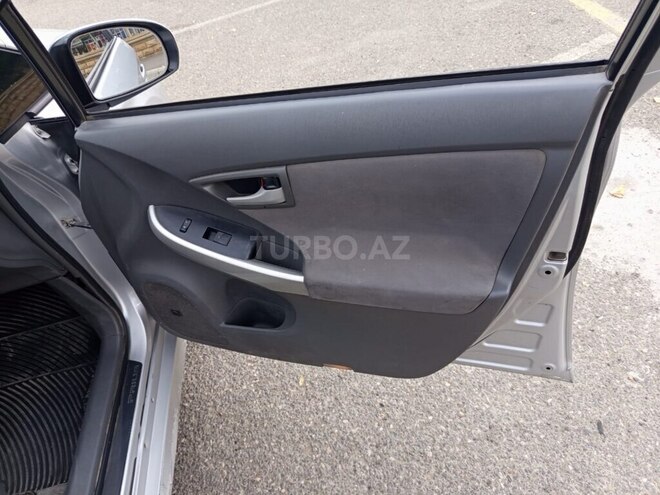 Toyota Prius 2009, 353,169 km - 1.8 л - Gəncə